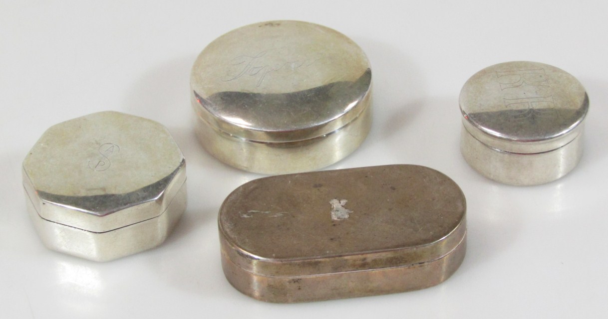 Appraisal: Various pill boxes etc to include one of octagonal outline