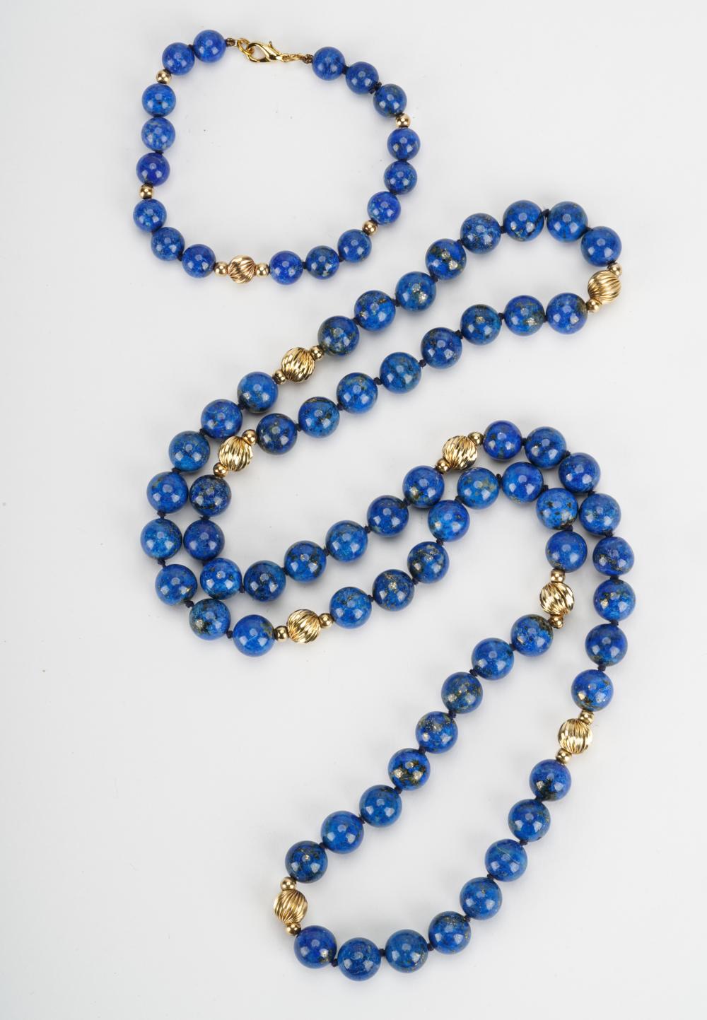 Appraisal: SUITE OF KARAT YELLOW GOLD LAPIS LAZULI JEWELRYthe necklace containing