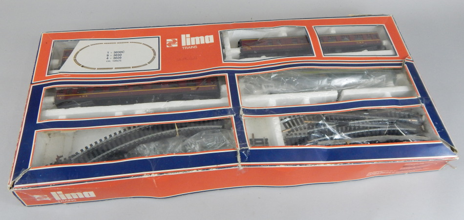 Appraisal: A Lima train set with carriage locomotive etc