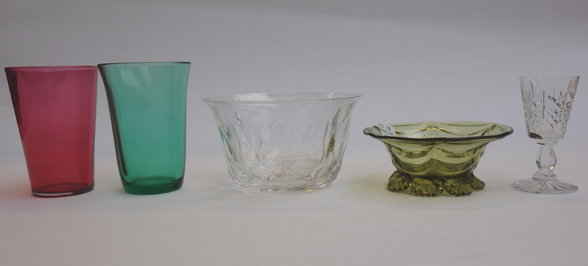 Appraisal: A quantity of glass wares mainly th century including cut