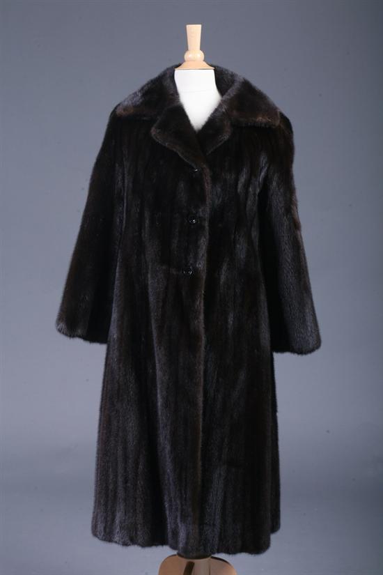 Appraisal: LADY'S BROWN MINK COAT Retailed Garfinckel's Washington DC Full-length chocolate