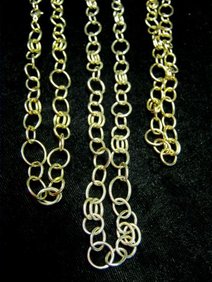 Appraisal: Group of yellow gold necklacesThree pieces all alternating double and