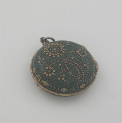 Appraisal: An th century watchcase with shagreen and pique work decoration