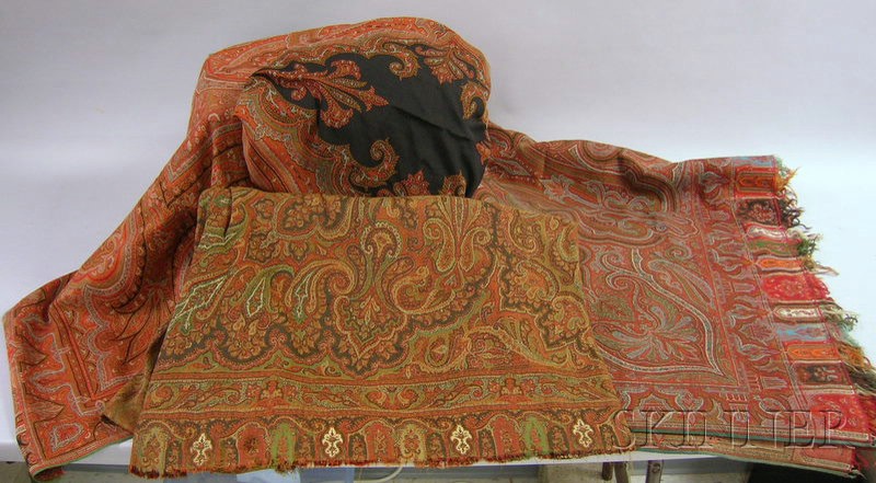 Appraisal: Three Machine-made Wool Paisley Shawls