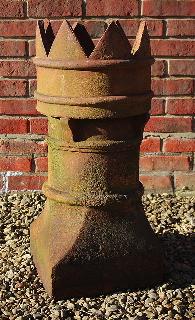 Appraisal: AN OLD TERRACOTTA CROWN TOPPED CHIMNEY POT cm diameter x