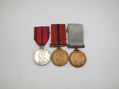 Appraisal: Metropolitan Police Coronation Medal pair Edward VII bronze T Wiles