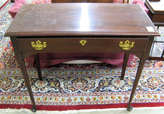 Appraisal: THREE ARTICLES OF SMALL MAHOGANY FURNITURE -tier telephone stand by