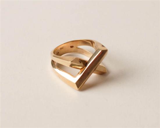 Appraisal: K Yellow Gold X Ring size