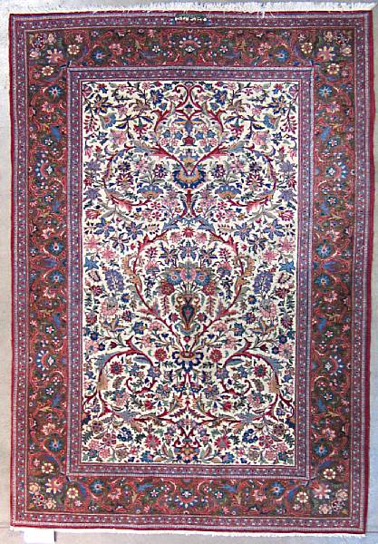 Appraisal: A Kashan rug size approximately ft in x ft in