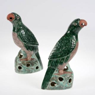 Appraisal: Pair Chinese Export Famille Verte parrots th c h x