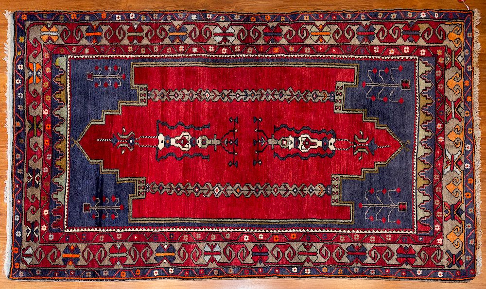 Appraisal: Turkish Yahyali Rug x hand knotted wool foundation Condition Appears