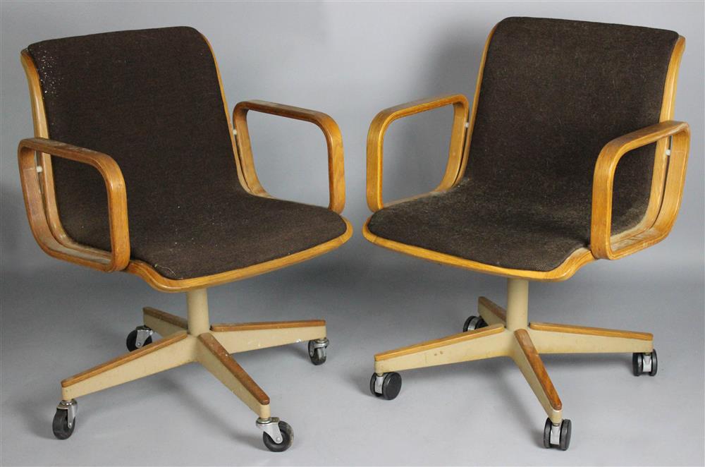 Appraisal: PAIR OF KNOLL BENT WOOD TASK CHAIRS DESIGNED BY BILL