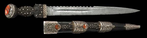 Appraisal: A Victorian silver-mounted officer's dirk for the Argyll amp Sutherland