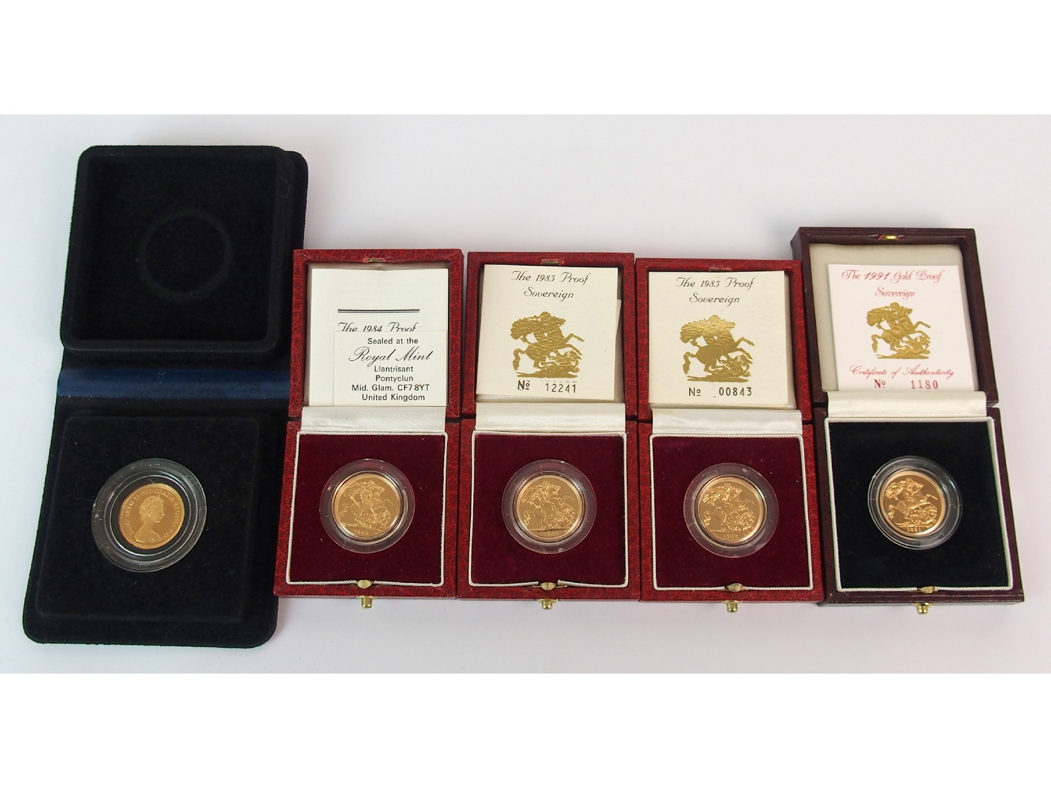 Appraisal: Great Britain gold proof sovereignscomprising a sovereign sovereign two sovereigns