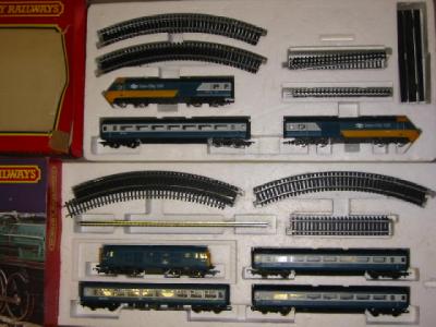 Appraisal: A Hornby electric train set R and a Hornby High