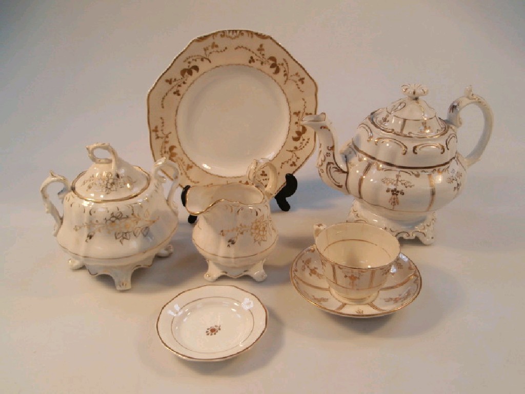 Appraisal: A collection of Copeland Garrett tea ware with gilt floral