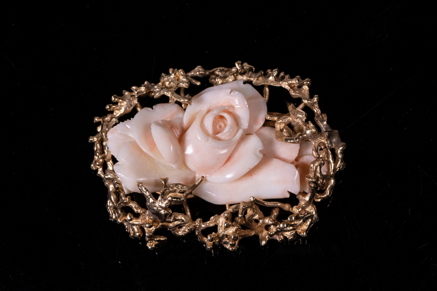 Appraisal: GOLD CORAL BROOCH K Yellow Gold Pin centered with carved