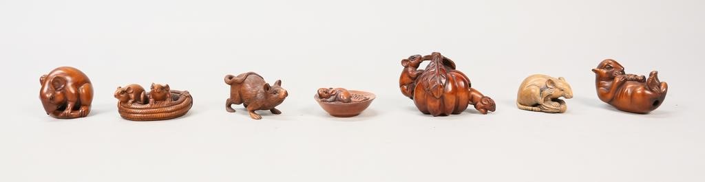 Appraisal: Chinese carved wood netsukes mouse chipmunk and rat netsukes All