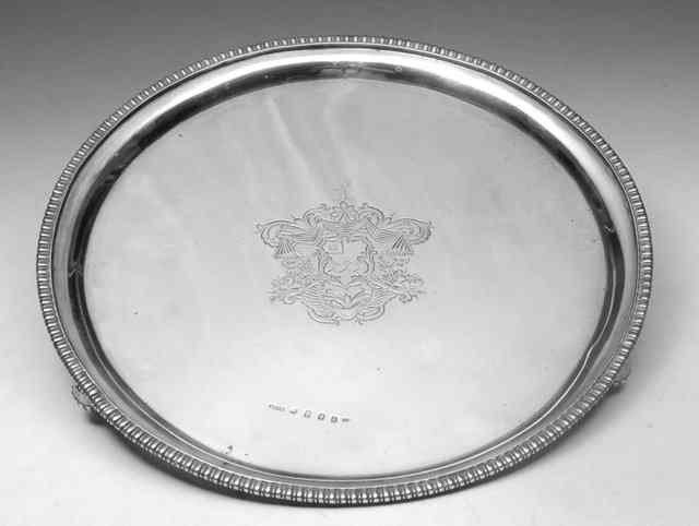 Appraisal: AN IRISH SILVER TRAY of circular form with raised beaded