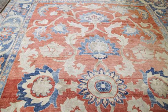 Appraisal: ORIENTAL RUG Indian or Pakistani late th century Large format