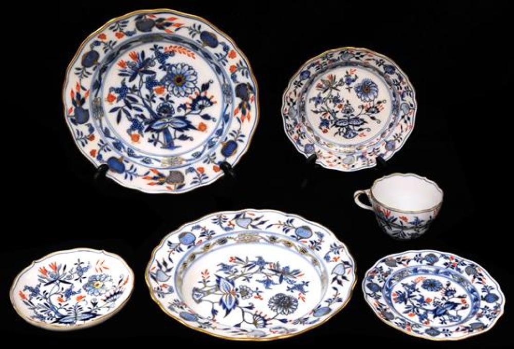 Appraisal: Meissen Rich Blue Onion dinnerware ninety-six pieces pattern detailed with