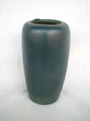 Appraisal: Vintage Hampshire Pottery tall vase matte glaze ca -