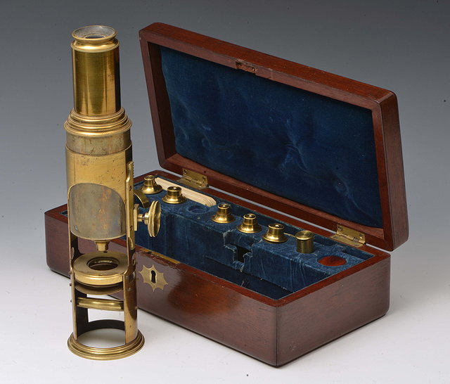 Appraisal: A TH CENTURY MARTIN TYPE BRASS DRUM MICROSCOPE with rack