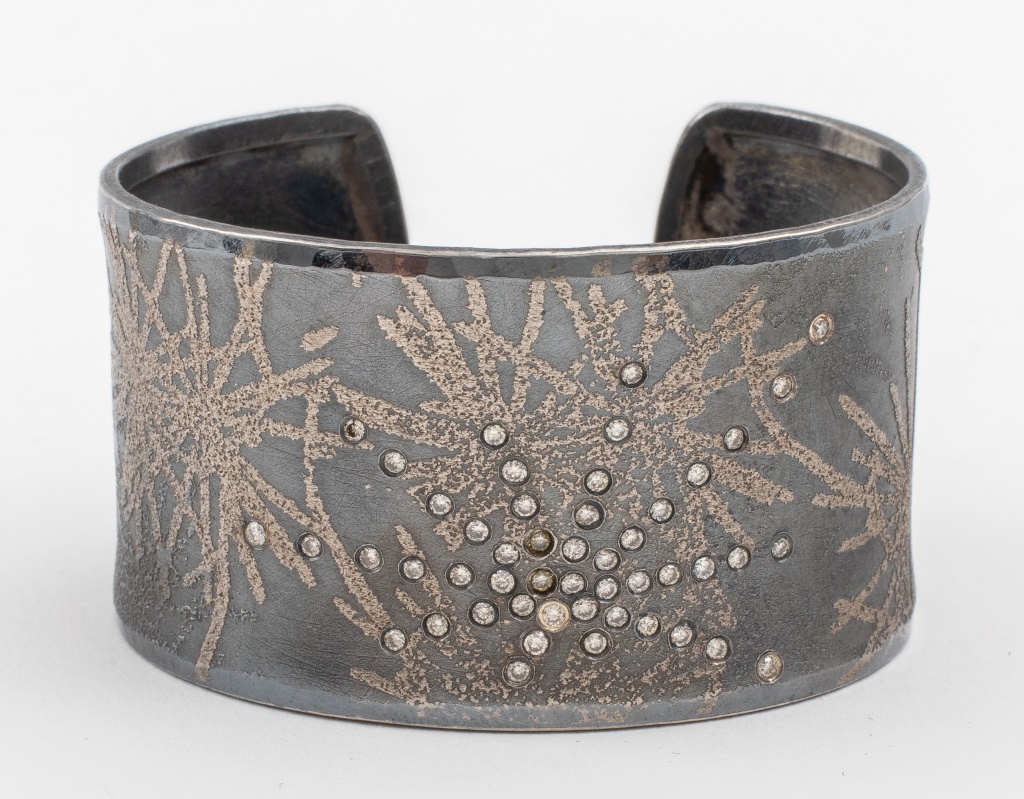 Appraisal: PETER SCHMID 'FIREWORKS' PLATINUM DIA BRACELET Peter Schmid Atelier Zobel