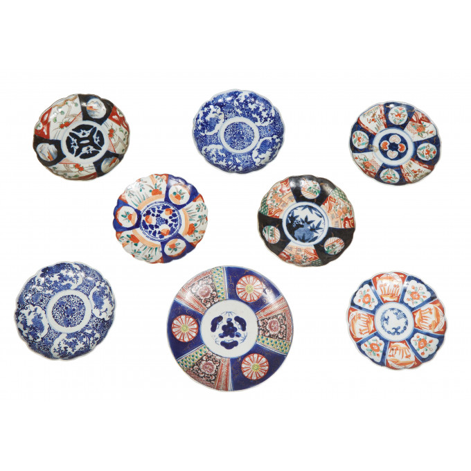 Appraisal: Group of Eight Japanese Imari Porcelain Plates th c consisting