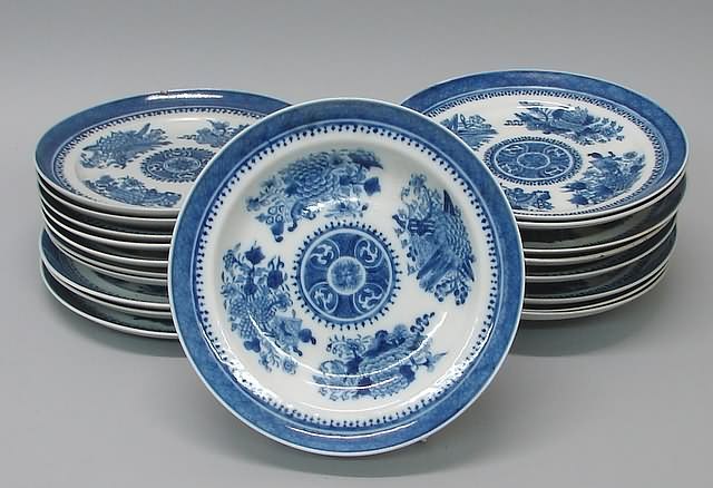 Appraisal: Five form bowls with shallow depressions plates have chips S