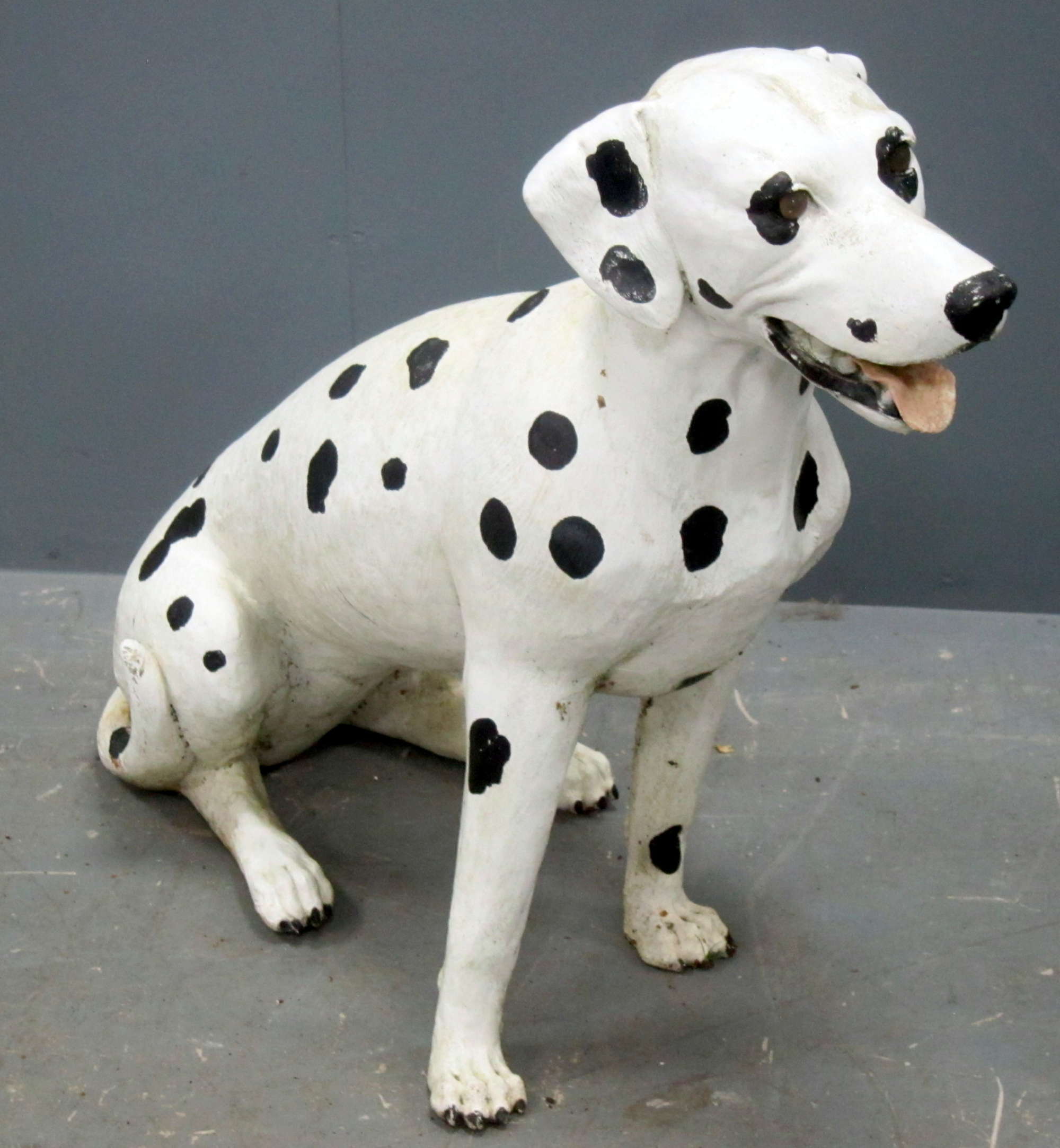 Appraisal: Garden statue of a dalmatian