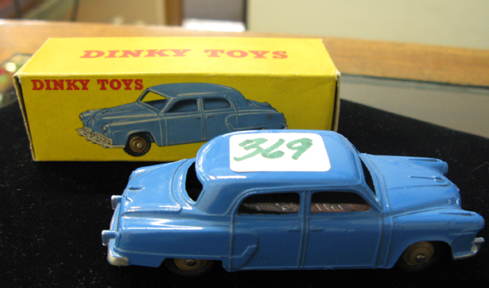 Appraisal: COLLECTIBLE DINKY TOY STUDEBAKER AUTOMOBILE original blue with box