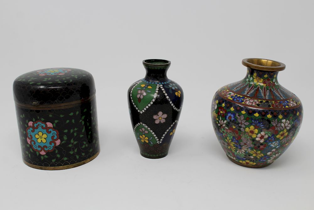 Appraisal: Vintage Japanese Cloisonne Vases Japanese Cloisonne Vases Tallest Height in