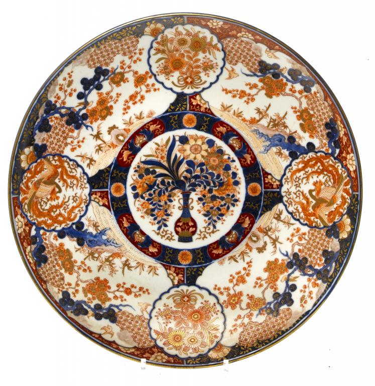 Appraisal: AN IMARI CHARGER painted in underglaze blue iron red and