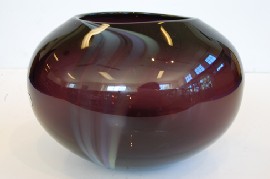 Appraisal: AMETHYST AUSTRALIAN STUDIO GLASS VASE SIGNED 'D O'CONNOR '