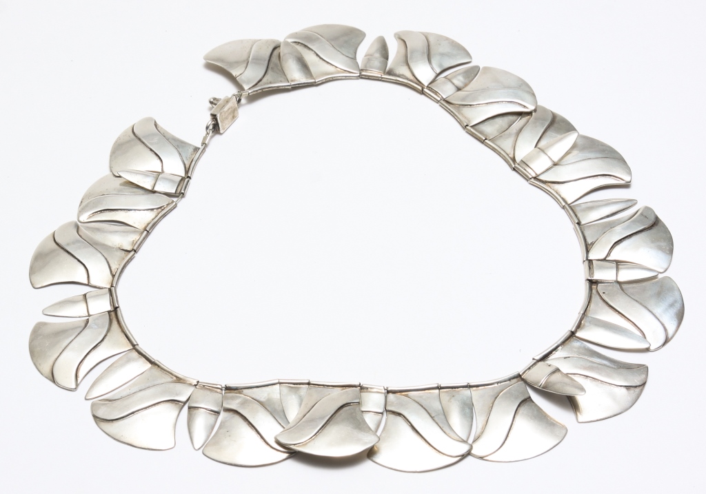 Appraisal: HECTOR AGUILAR STERLING 'LYRE NECKLACE' Mexico ca The delicate necklace