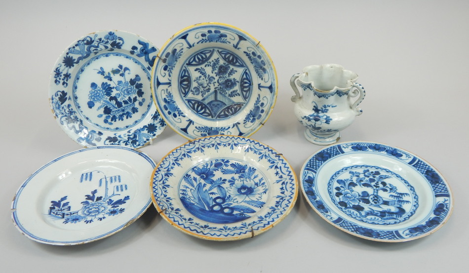 Appraisal: Various items of late th-early thC Delft etc to include