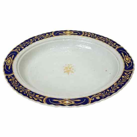 Appraisal: A Chinese Export Neoclassical Porcelain Platter circa the scalloped oval