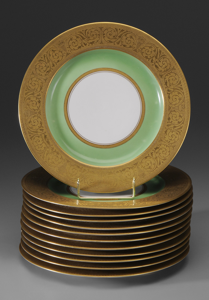 Appraisal: Set of Twelve Royal Bavarian Plates German th century green