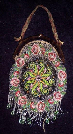 Appraisal: A lady's early th Century beaded evening bag of hexagonal