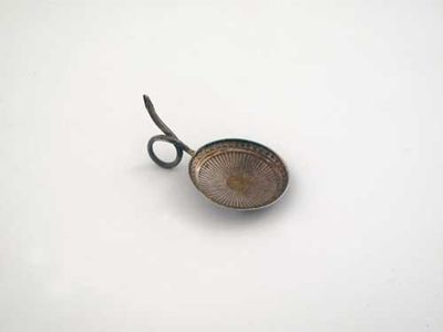 Appraisal: A small George III caddy spoon with a coiled serpent