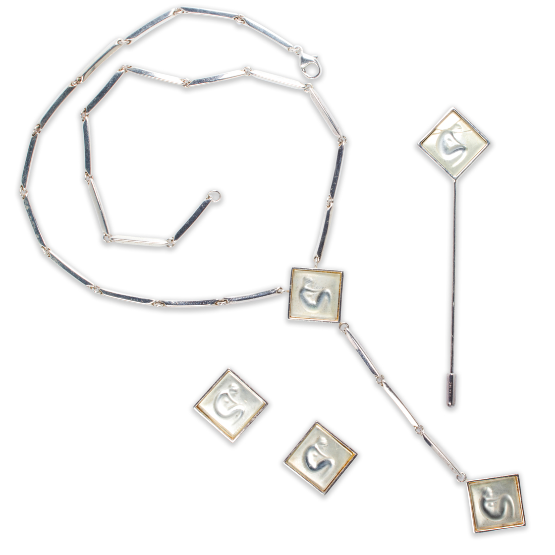 Appraisal: A GLASS AND SILVER NECKLACE EAR CLIPS AND PIN SUITE