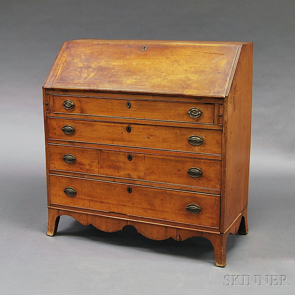 Appraisal: Federal Cherry Slant-lid Desk early th century the molded lid