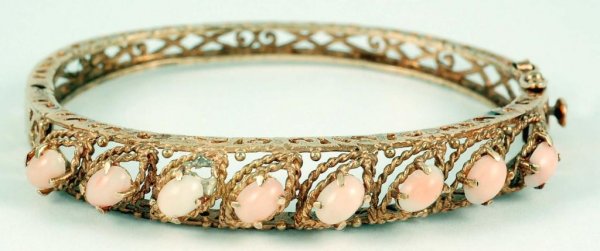 Appraisal: Bangle bracelet in marked K yellow gold Reticulated frame set