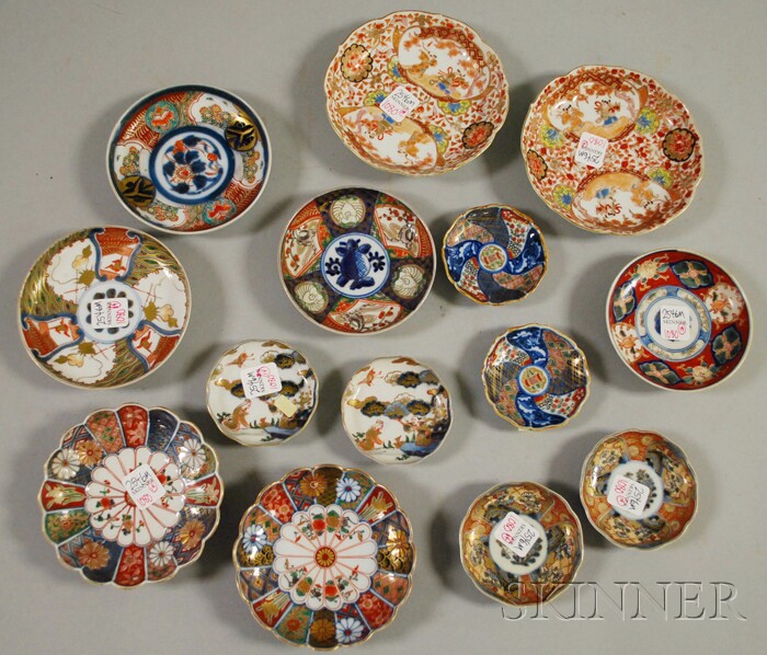 Appraisal: Fourteen Small Imari Porcelain Dishes dia to in