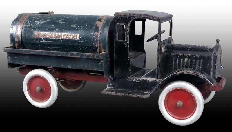 Appraisal: Pressed Steel Keystone Tank Department Truck Toy Description '' L