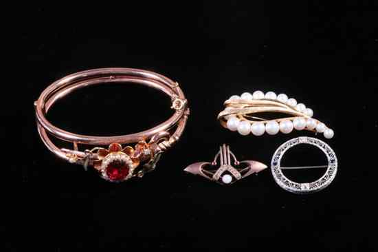 Appraisal: FOUR PIECES VINTAGE GOLD AND GEMSTONE JEWELRY K yellow gold