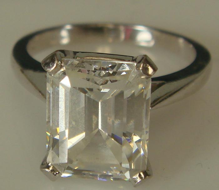 Appraisal: K wg Solitaire Ring Rectangular cut CZ ring size dwt