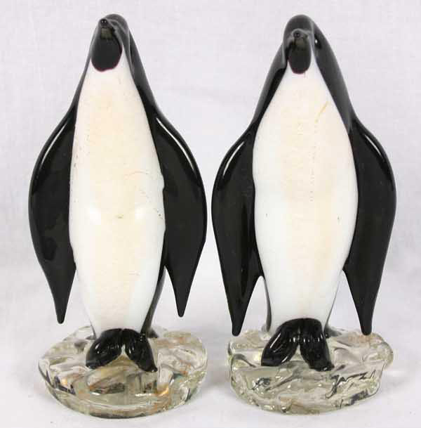 Appraisal: Barbini Murano art glass penguin figurines Red foil labels H