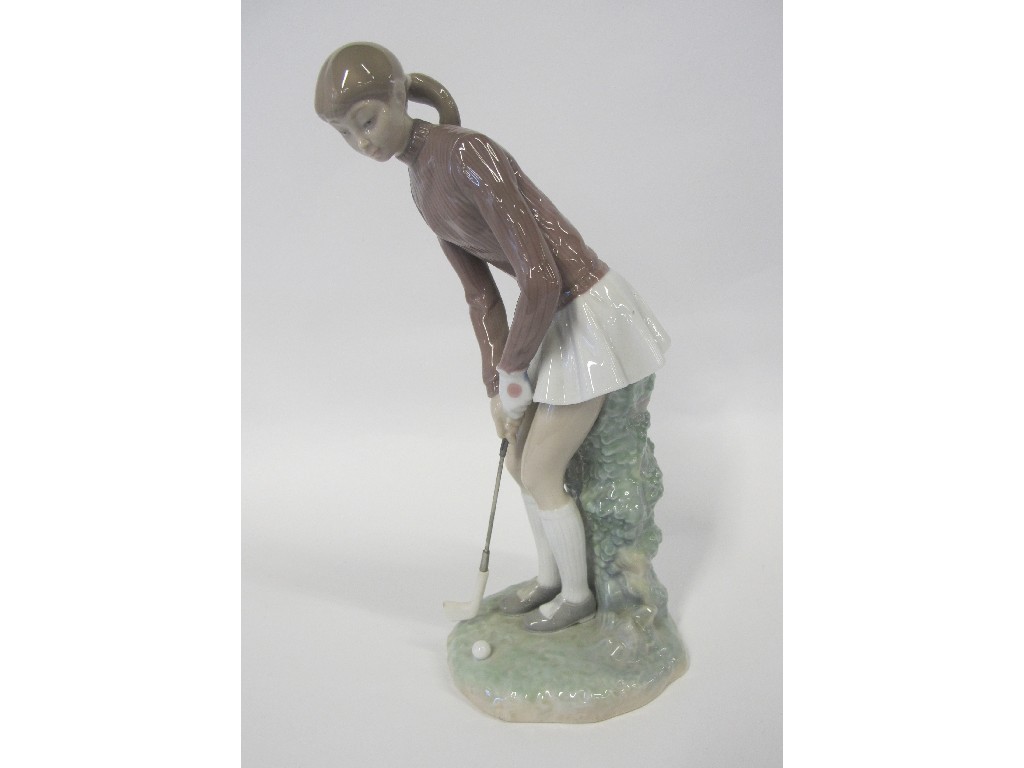 Appraisal: Lladro lady golfer